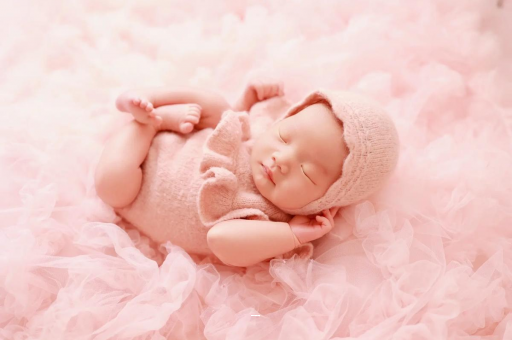 安康宝宝几个月可以抬头 安康宝宝几个月可以抬头